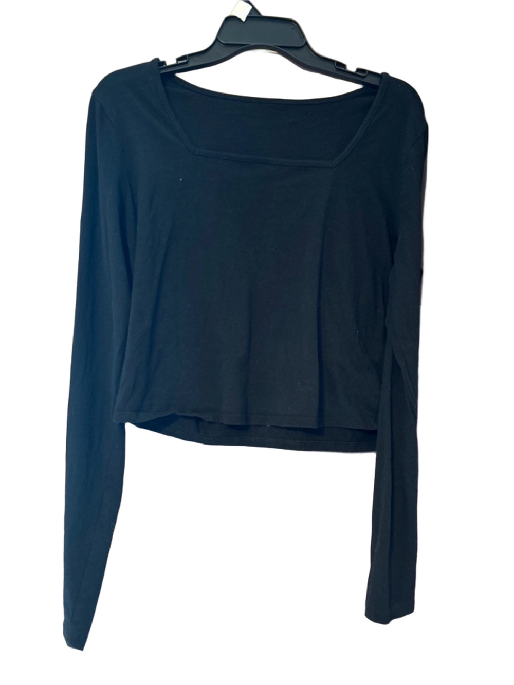 Square-Neck Black Long-Sleeve Crop Tee